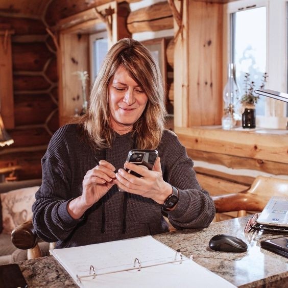 CUSTOMER REVIEW
&nbsp;
"Viasat really does give me the freedom to live remotely."
&nbsp;
